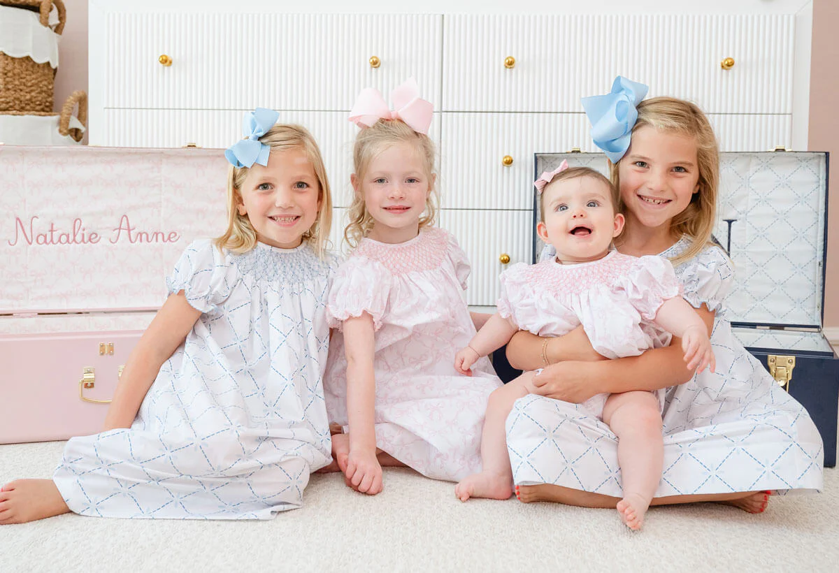 Bella's Bows Pink & White Smocked Bubble - Image 7