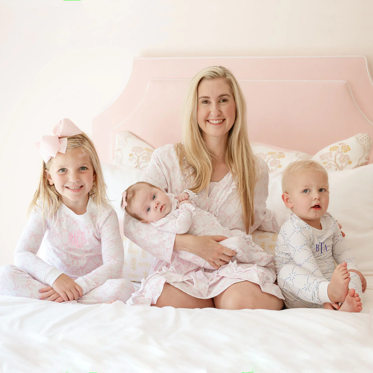 Bella's Bows Zip Sleeper - Image 9