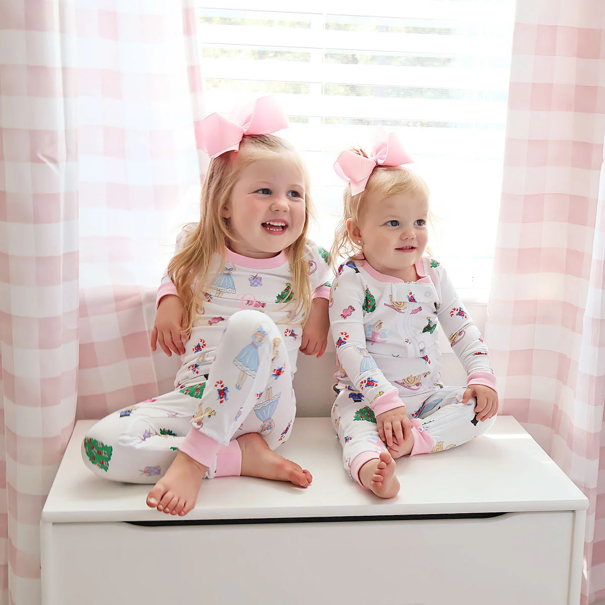 Nutcracker Print Zip Sleeper - Image 5